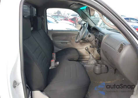 2002 Toyota Tacoma from USA, damaged, VIN 5TENL42NX2Z129931